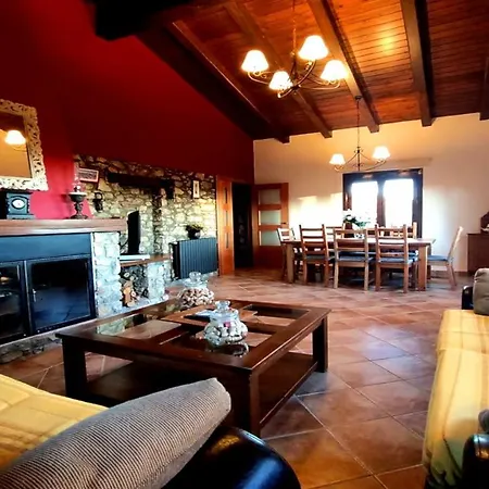 Castell De Rocabruna Holiday home Camprodon